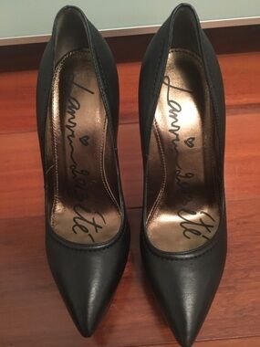 Lanvin Black Pointed Leather Pumps